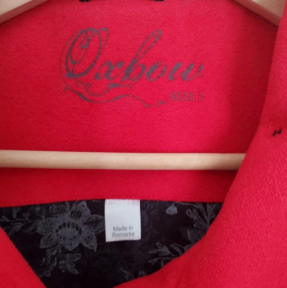 Vibrant red outerwear coat - Picture 3 of 8